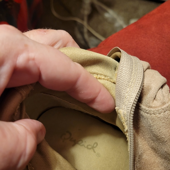 Womens Nude suede boots - Picture 2 of 6